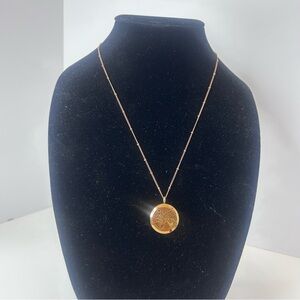 Elegant Gold Tree of Life Pendant Necklace